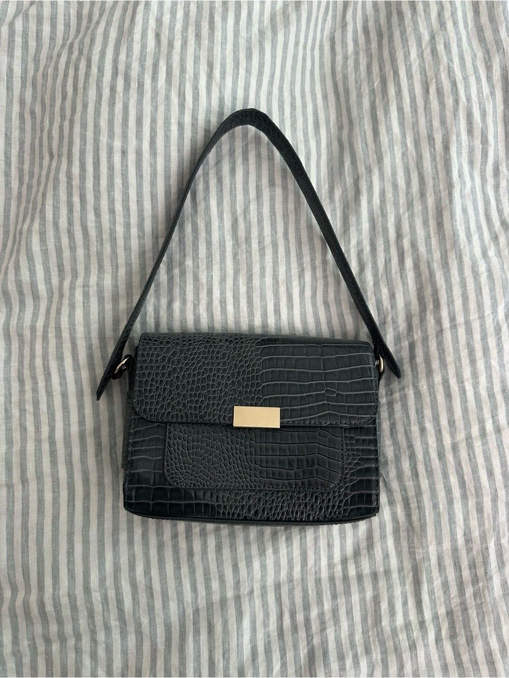 Croc Shoulder Purse